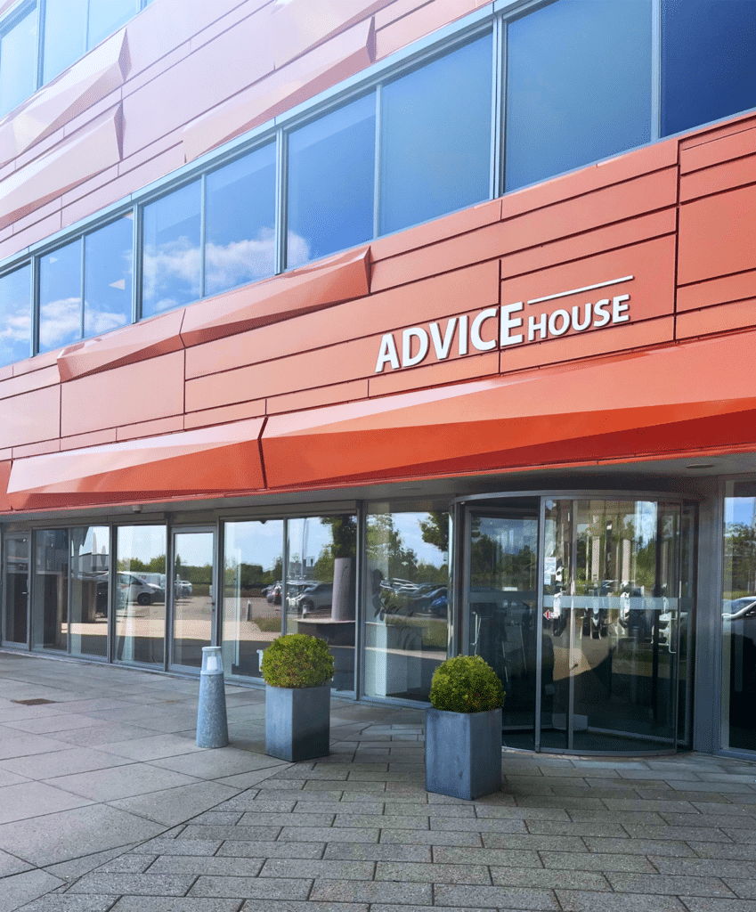 Indgang til Finobos kontor i Vejle Dandy business park